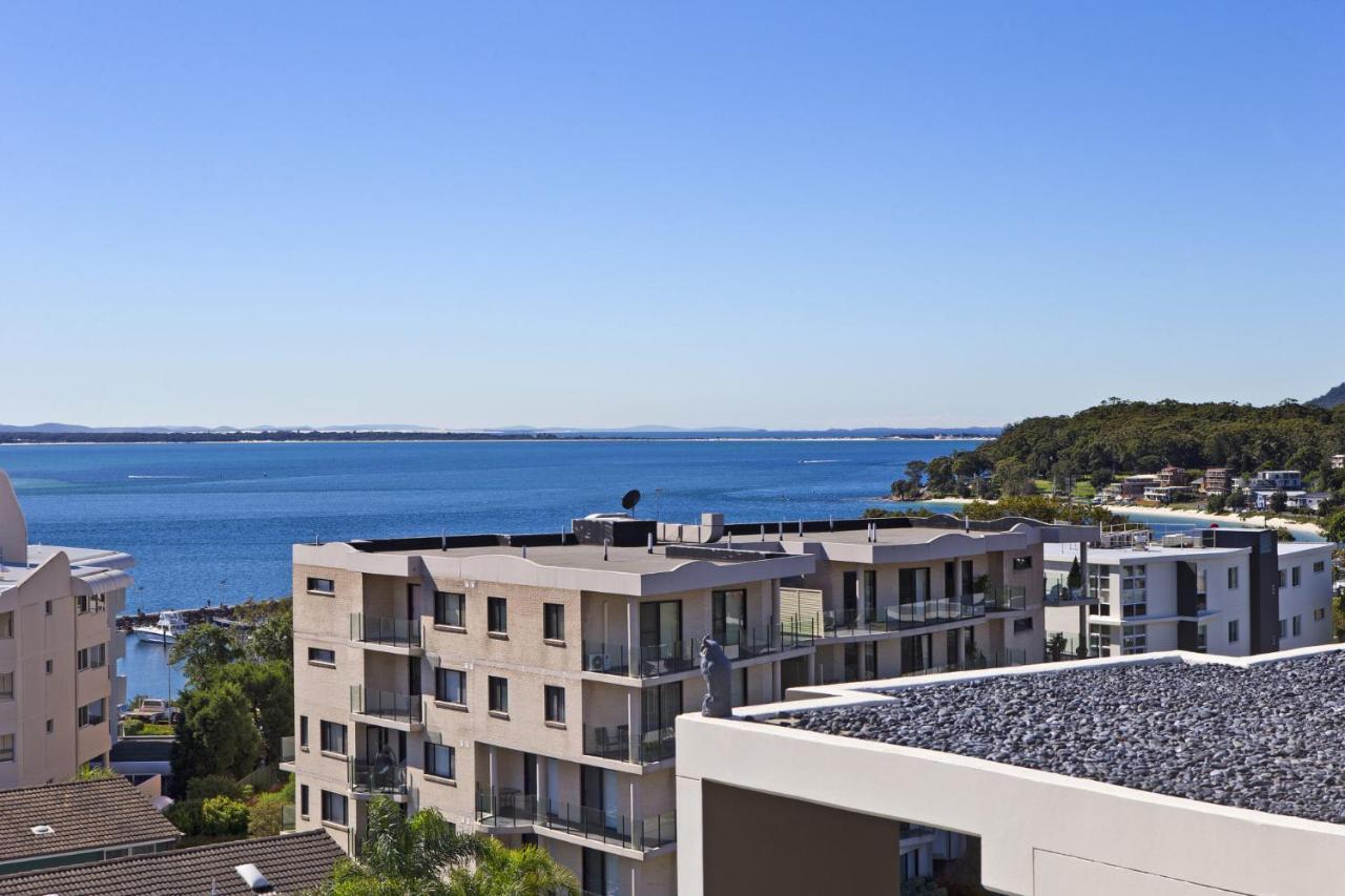 Harbour View Penthouse - The Perfect Location * Nelson Bay